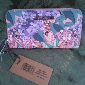 Steve Madden Zip Around Wallet